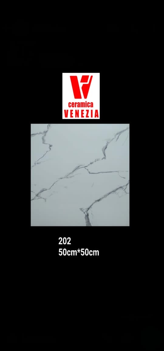سراميك ارضيات