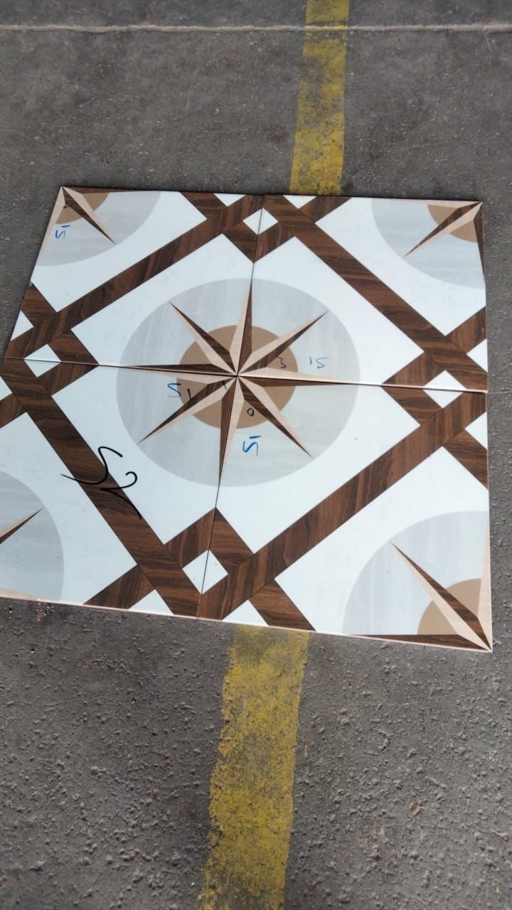 سراميك ارضيات